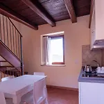 Borgo - *
