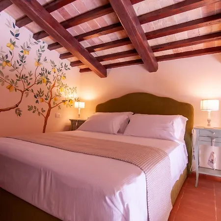 Borgo - *