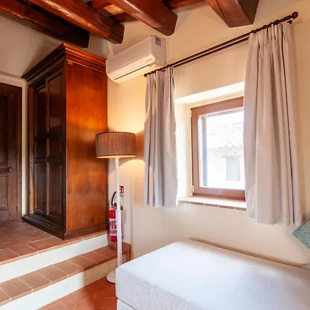 Borgo -